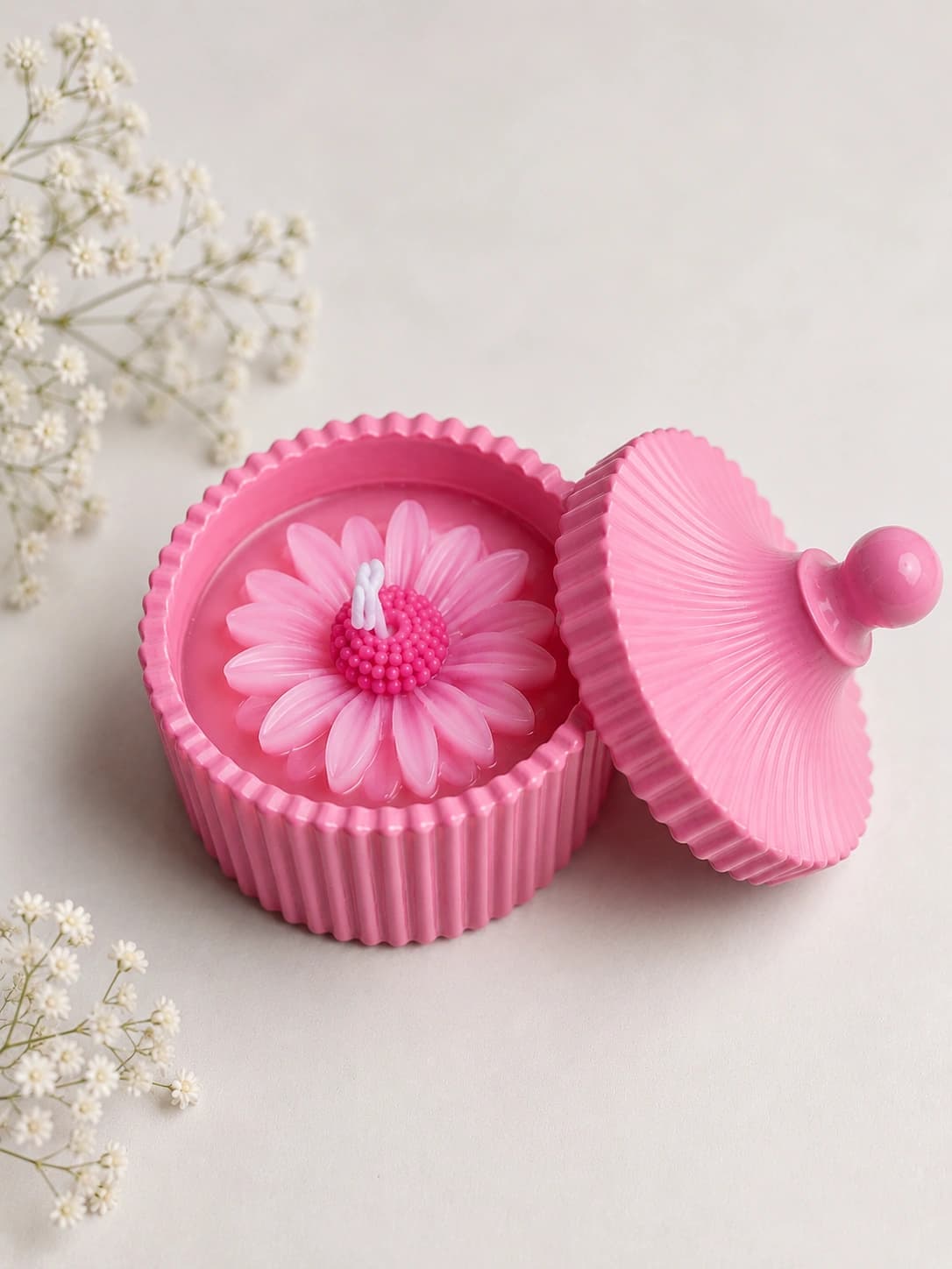Daisy Bloom Candle — photo 8